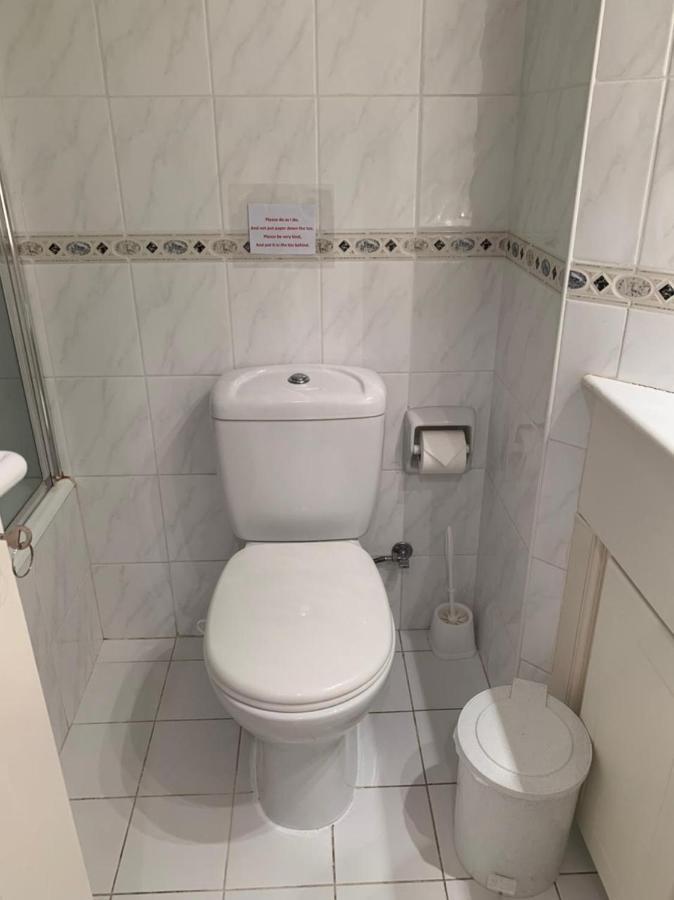 بافوس Comfortable 2 Bedroom Apartment In Popular Limnaria Gardens المظهر الخارجي الصورة